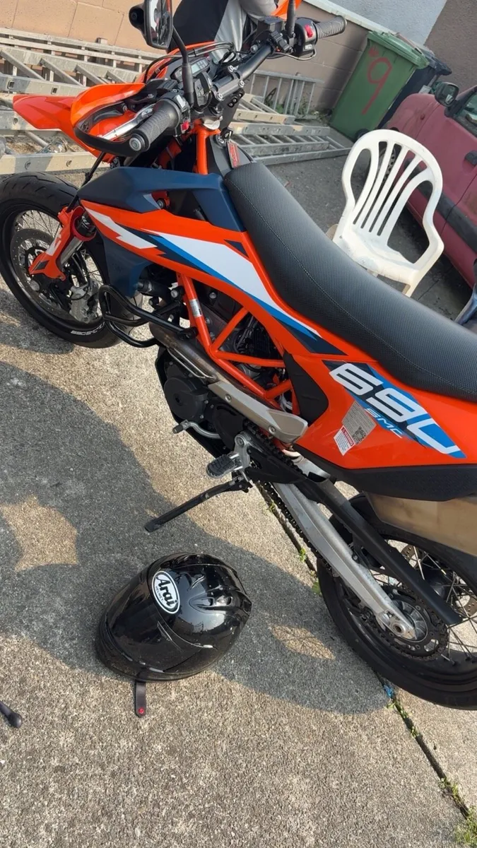 Ktm 690 Smcr - Image 3