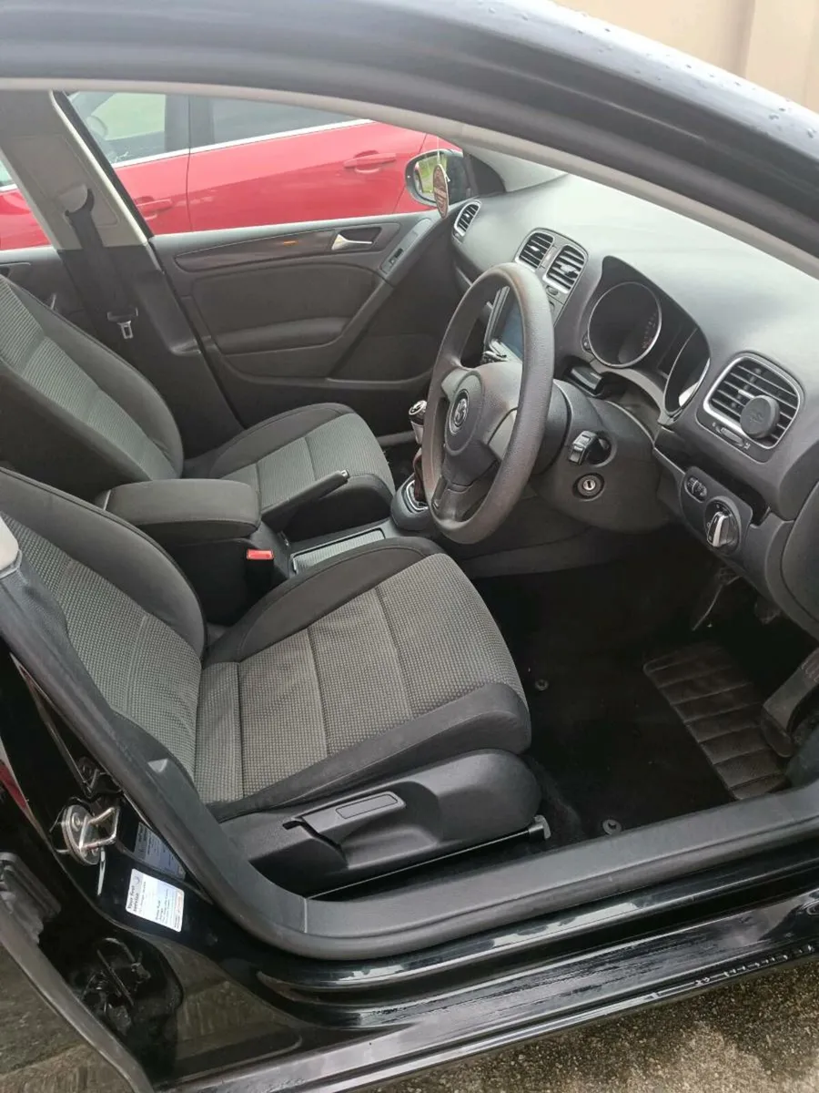 VW Golf 2.0 TDI - Image 4