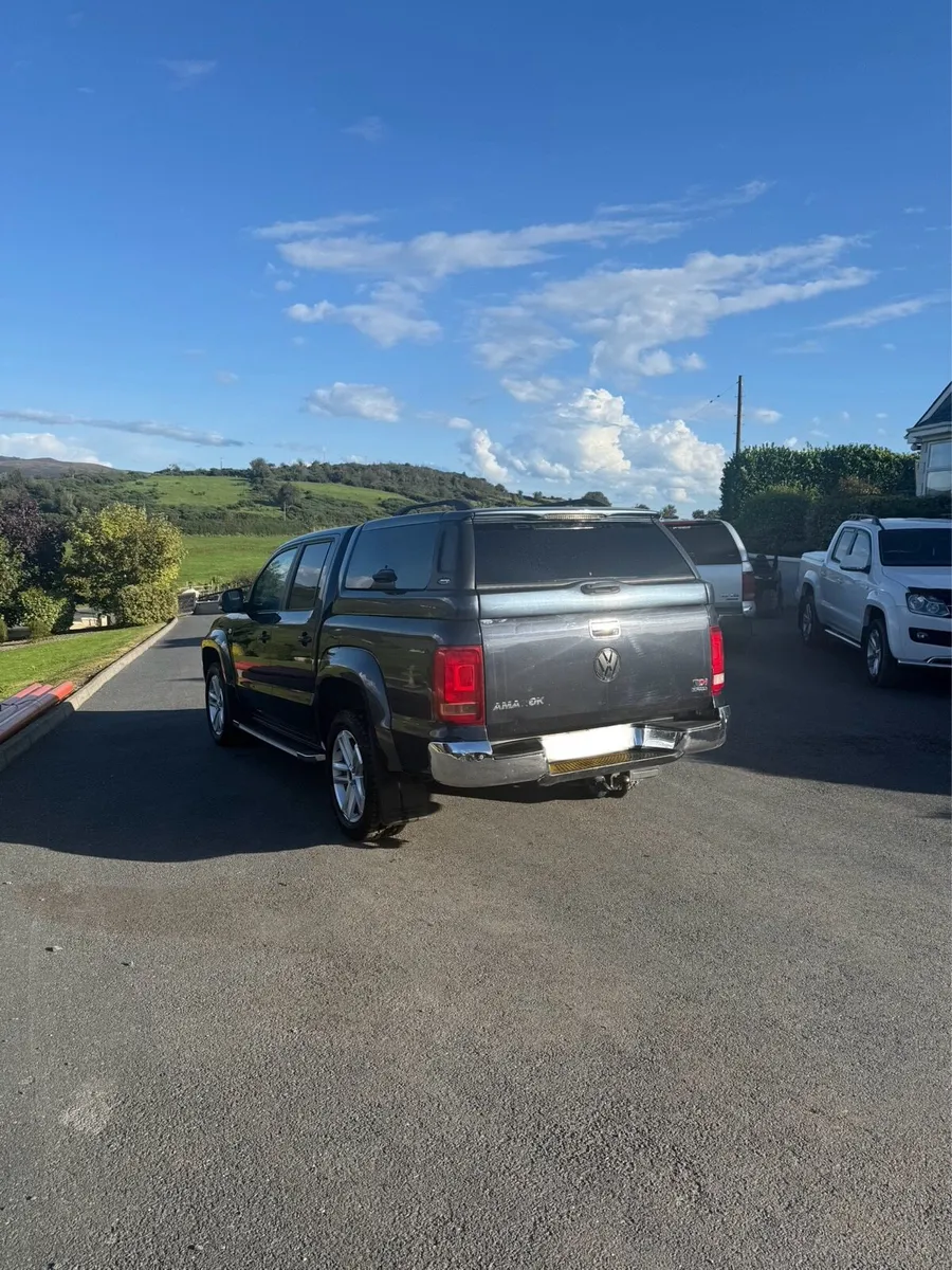 12 Amarok 8 SPEED AUTO (NO VAT) - Image 4