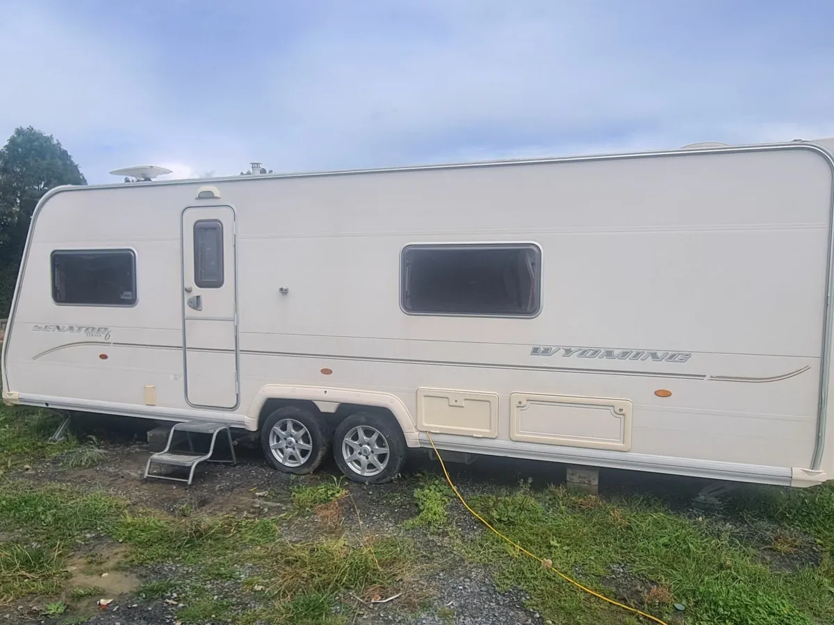 Caravan - Image 3