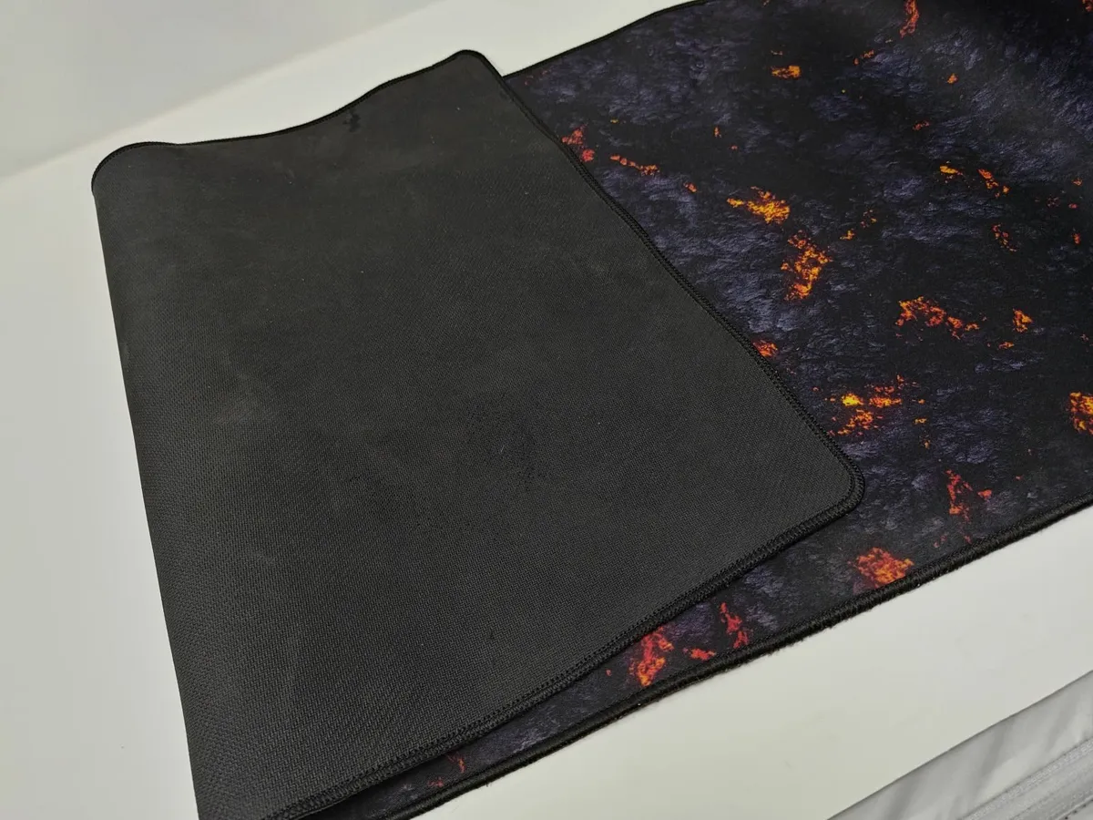 Titanwolf XXL Lava Mouse Mat - Image 4