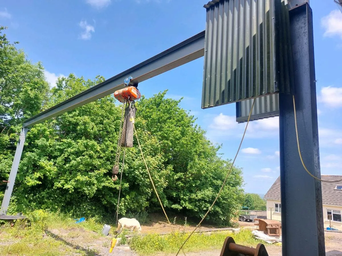 2 tonne gantry crane - Image 3