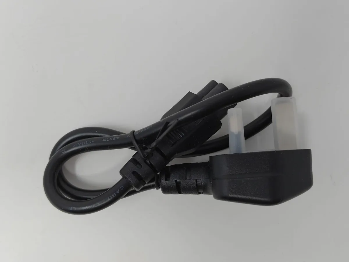 UK to C5 Power Cable - Image 1