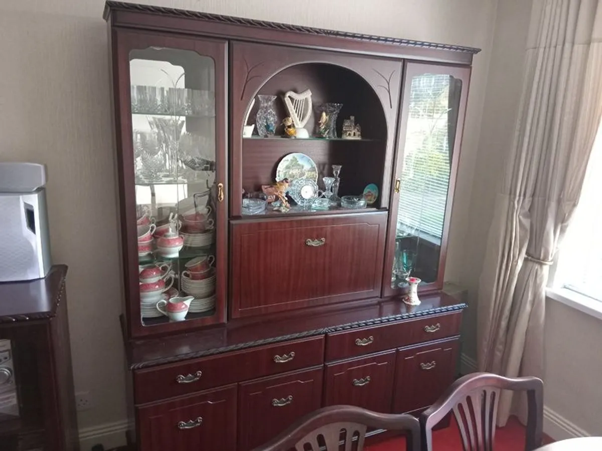 Cabinet - Image 2