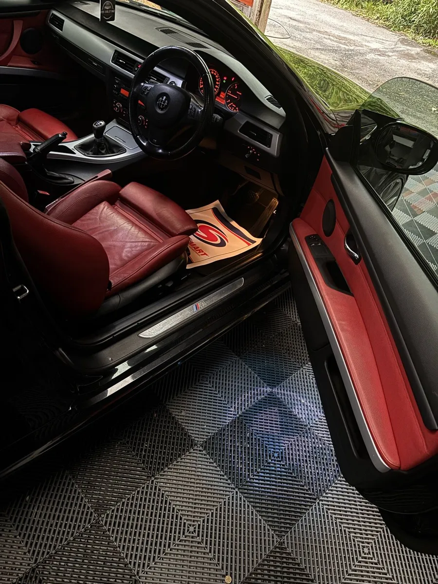 E92 320D M-Sport Highline - Image 4