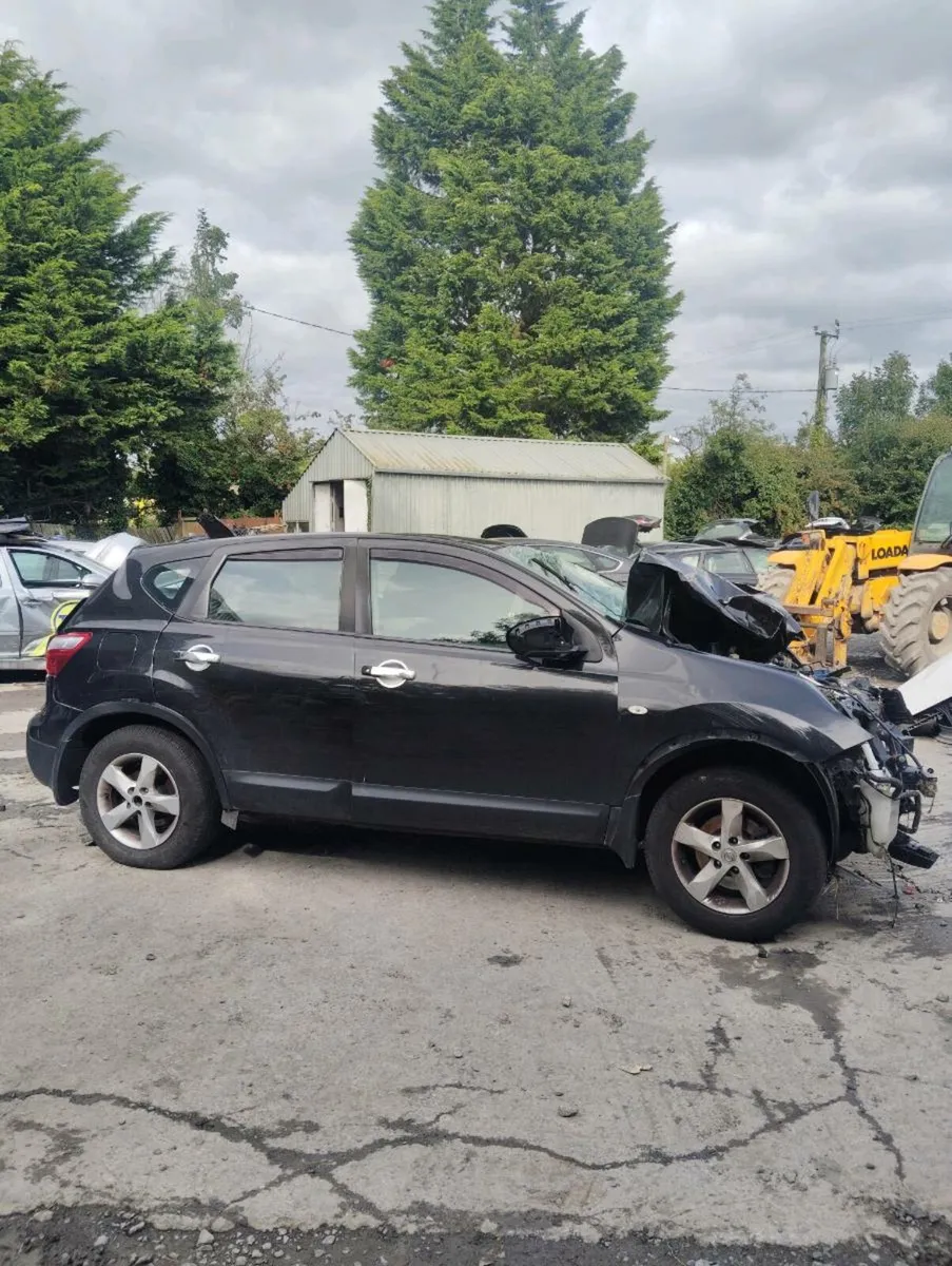 Breaking Nissan qashqai 2013 1.5tdci - Image 2