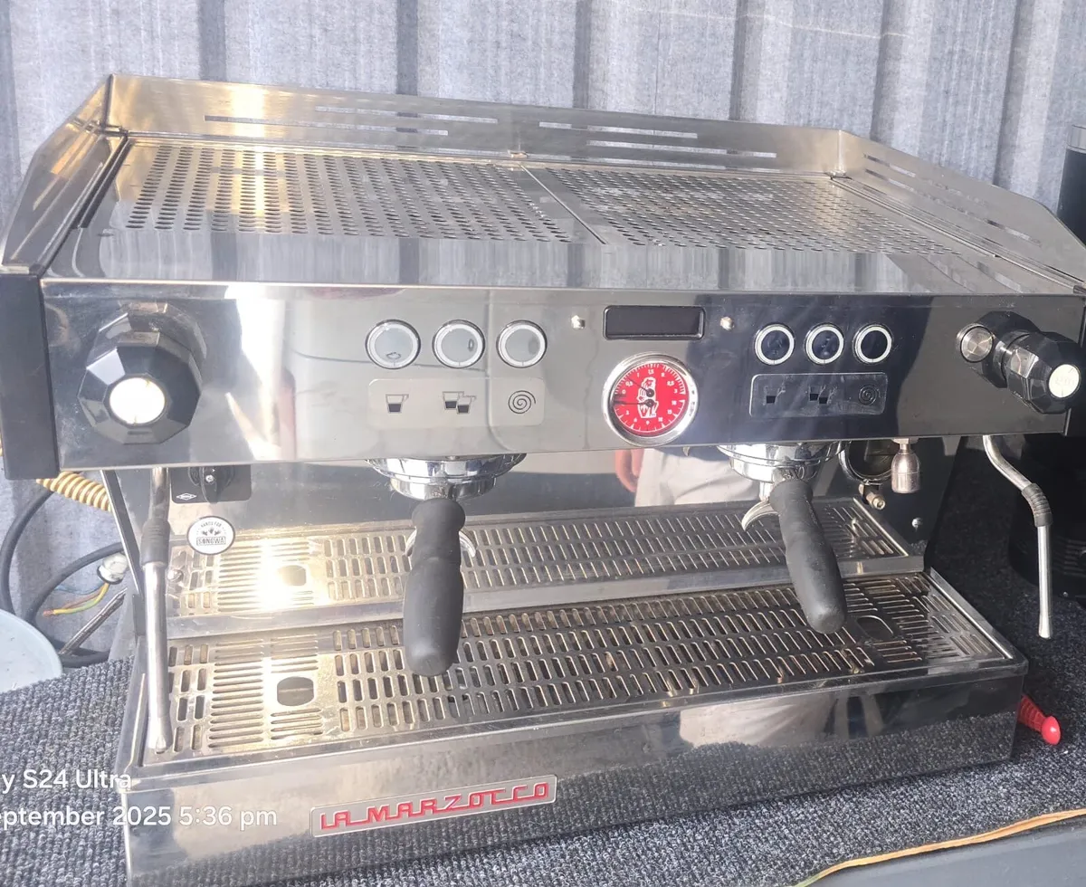 LA MARZOCCO La Marzocco - Linea PB 2AV 2 Groups - Image 1