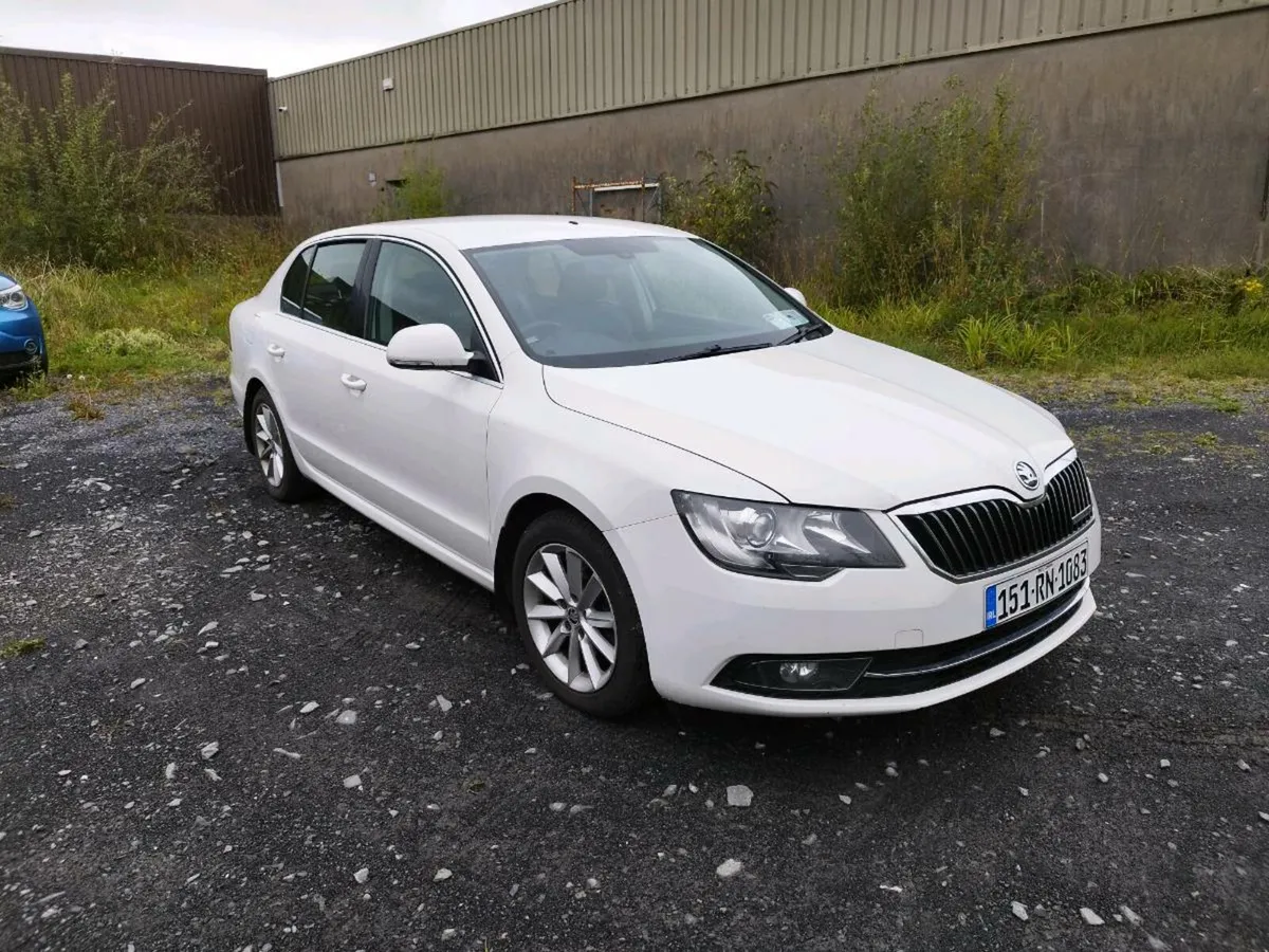 Skoda superb - Image 2