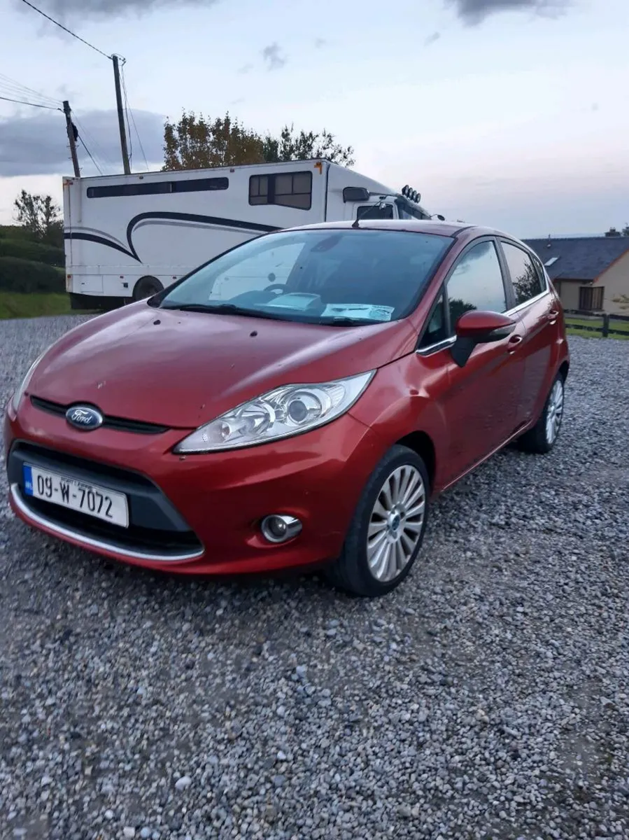 09 Ford fiesta tdci titanium - Image 2