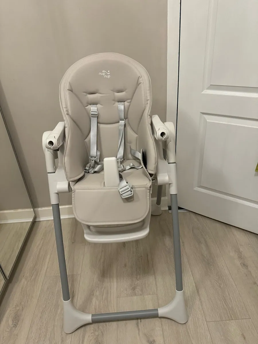 Nup nup high chair - Image 2