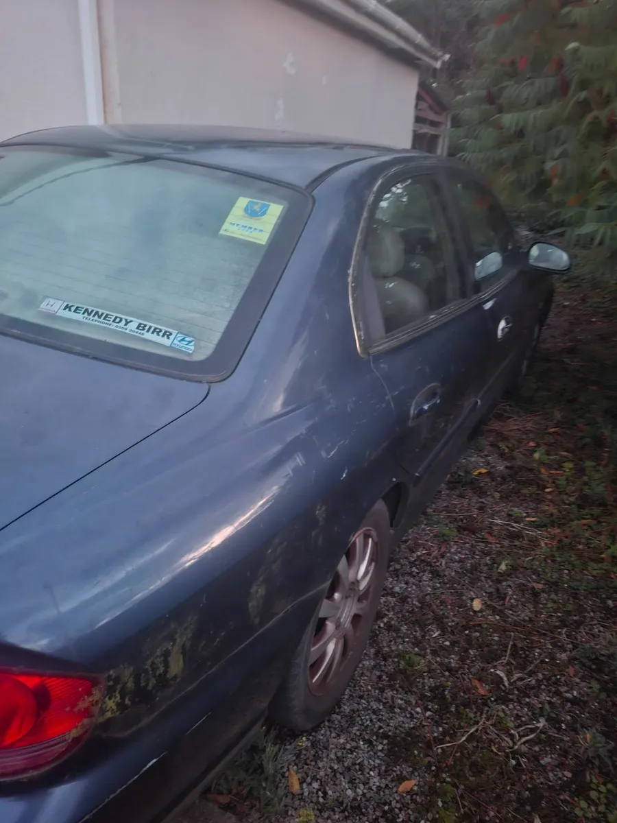 Hyundai Sonata 2005 - Image 2