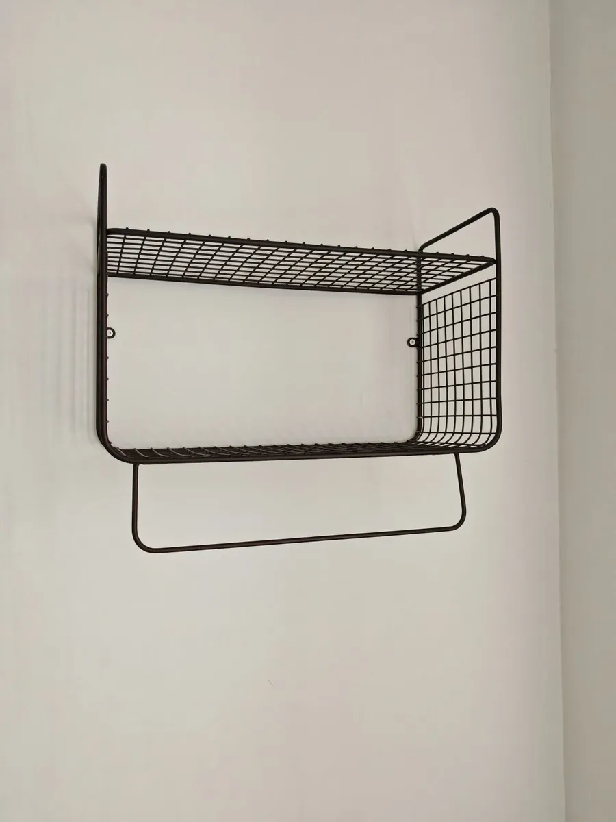 Bathroom Metal Shelf with towel rail - Image 2