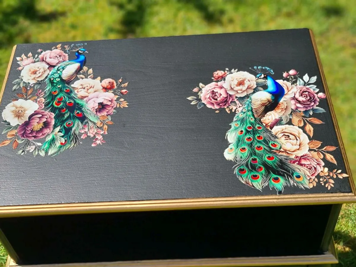 Side table - Image 4