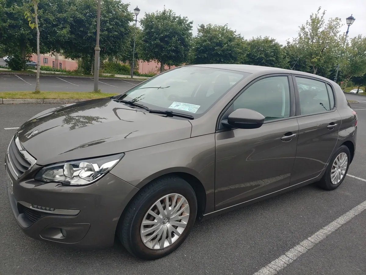Peugeot 308 2015 - Image 1