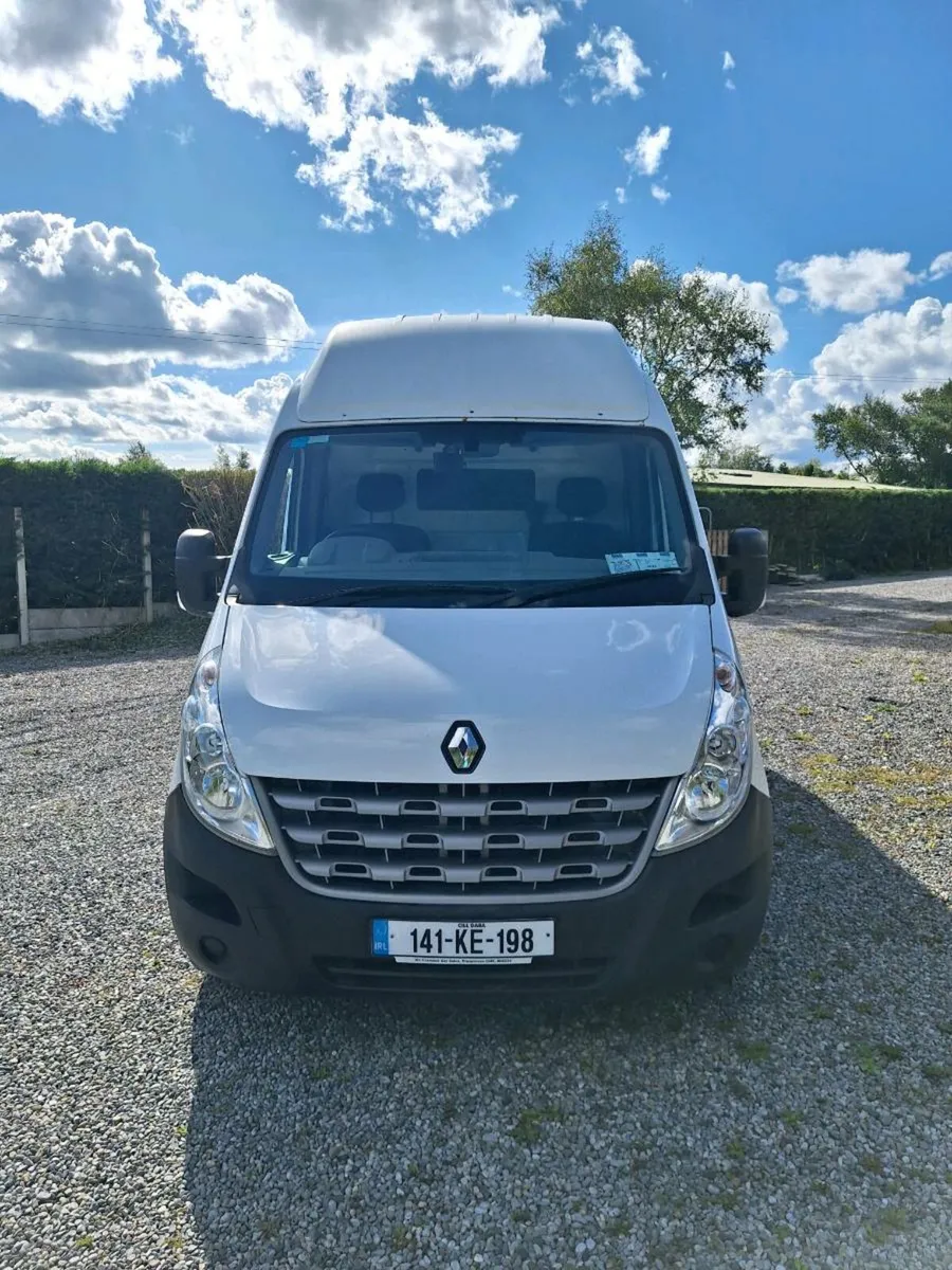 Renault Master Camper - Image 1