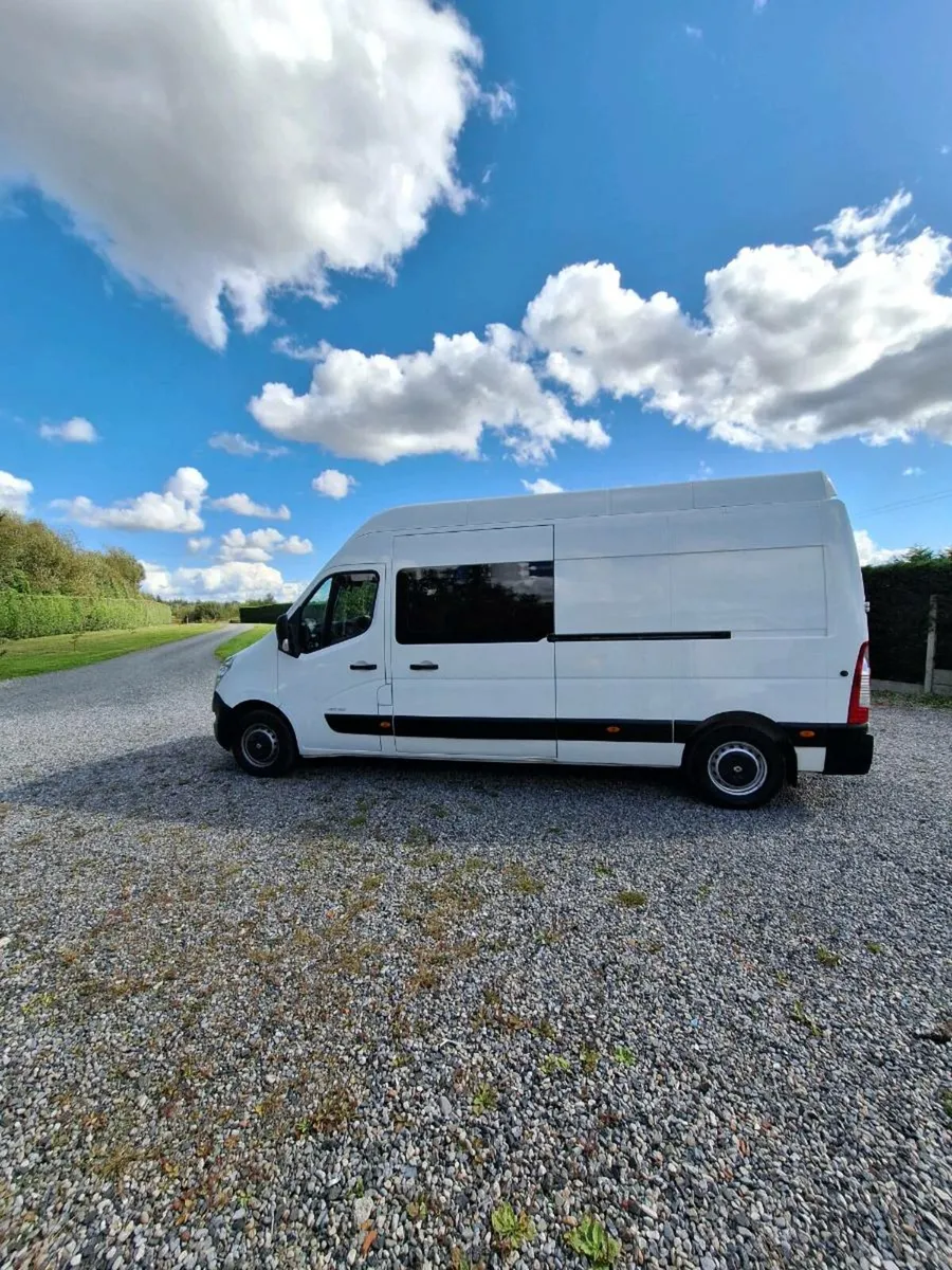 Renault Master Camper - Image 2