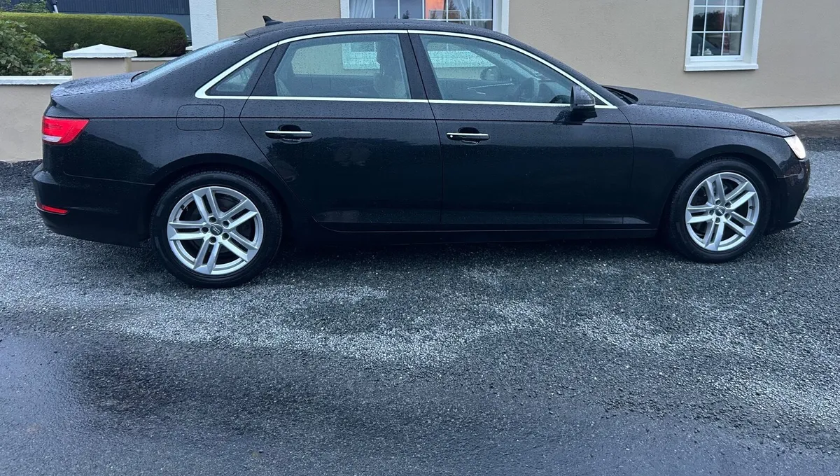 Audi A4 2016 - Image 1