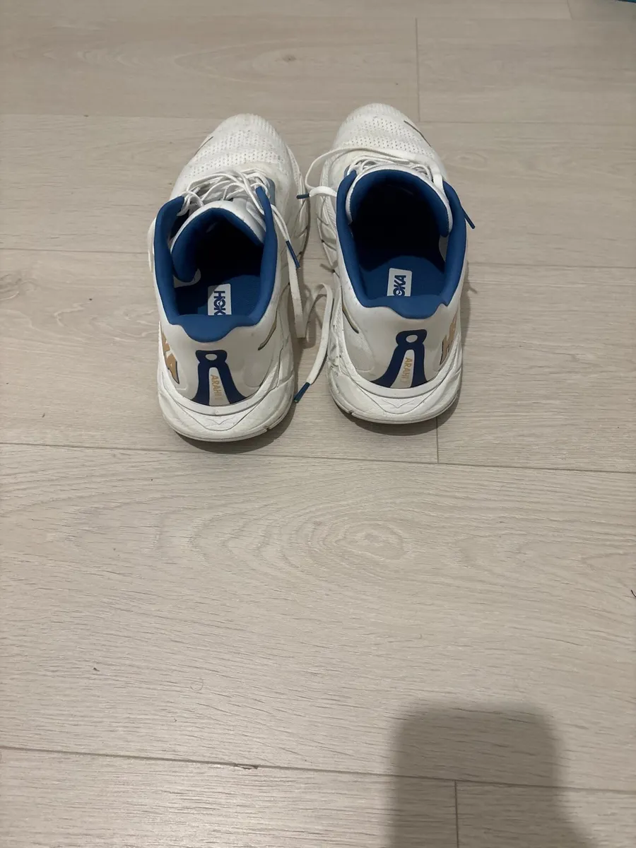Hoka arahi 7 wide 44.5 - Image 2