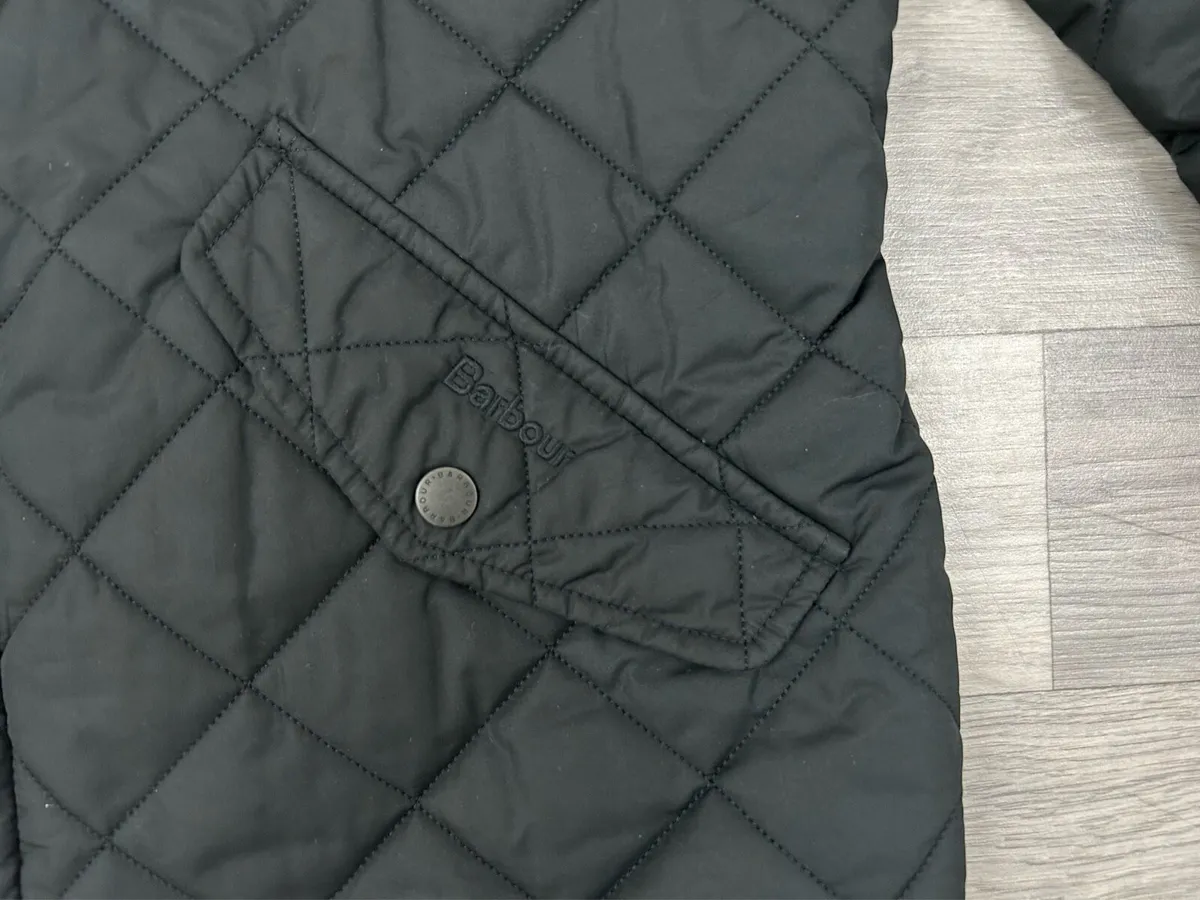Barbour Chelse Sportquilt Jacket Mens Medium - Image 3