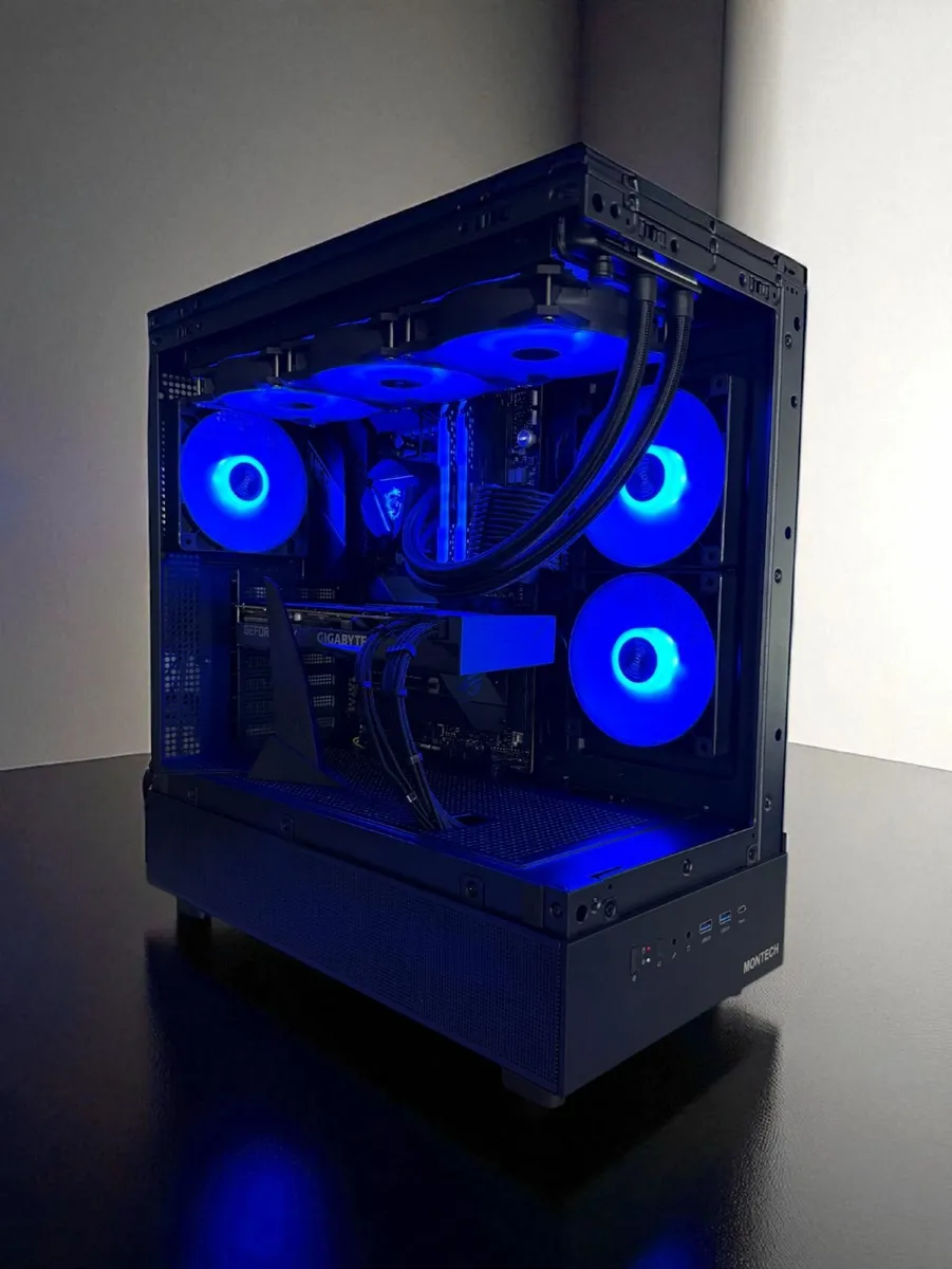 NEWLY BUILT Ryzen 7 5800X3D + RTX 3070 - Image 4