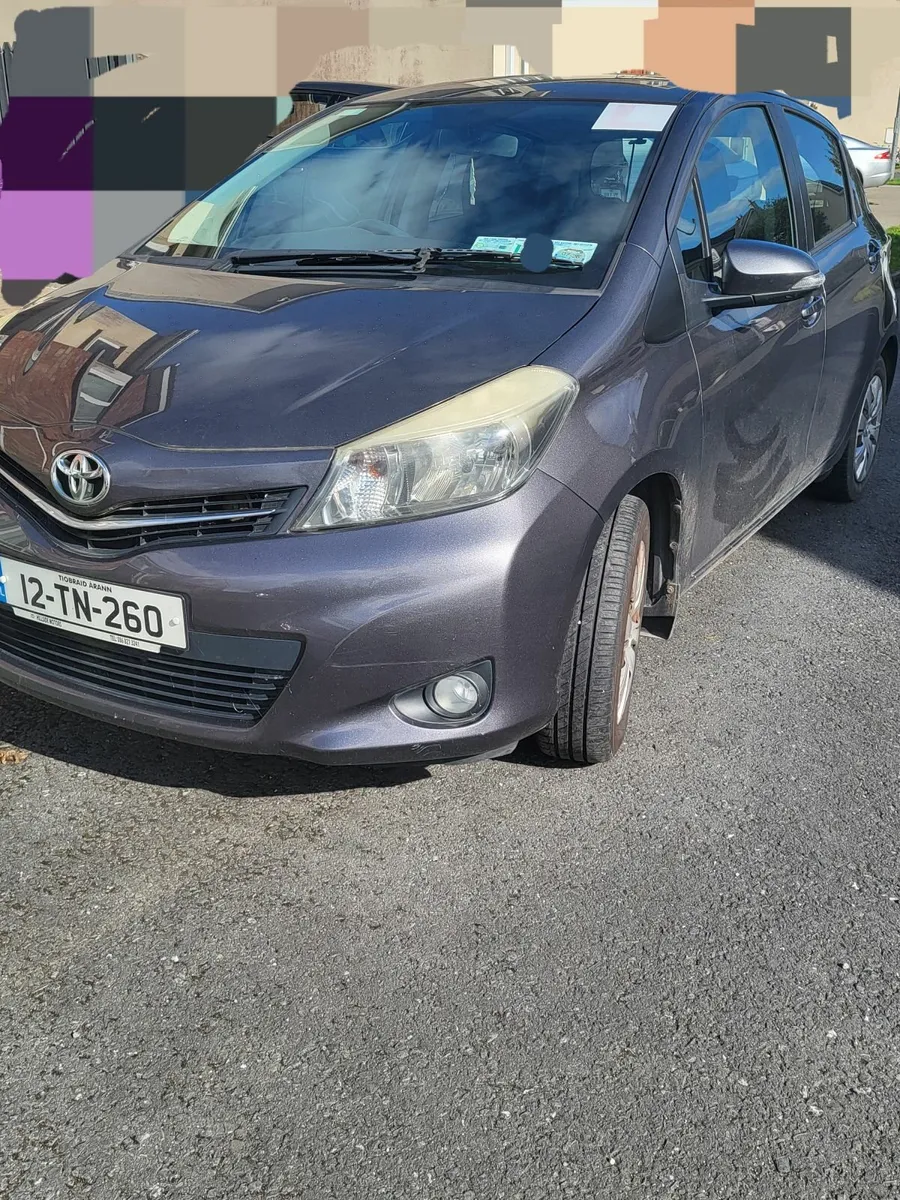 Toyota Yaris 2012 - Image 1