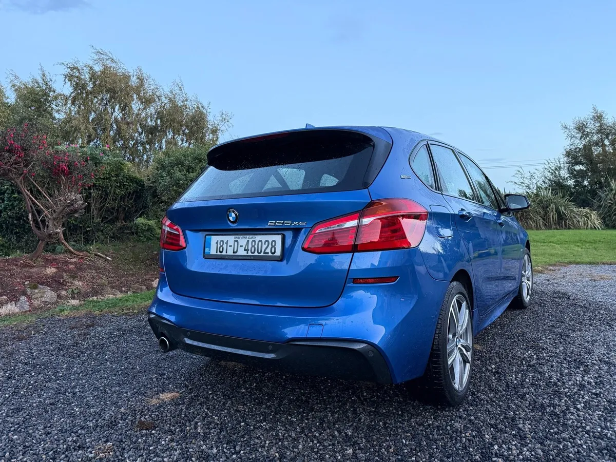 BMW 225xe - Image 4