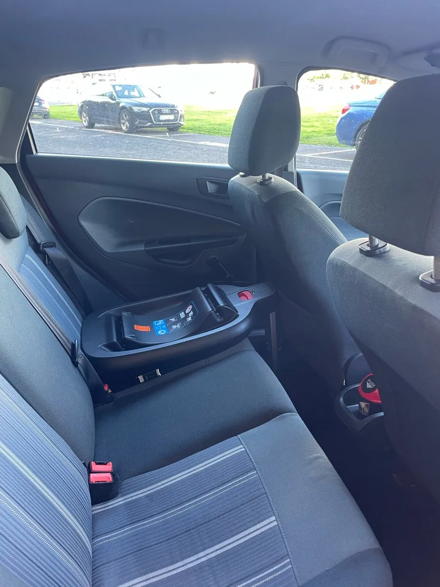 Ford Fiesta 2009 - Image 3