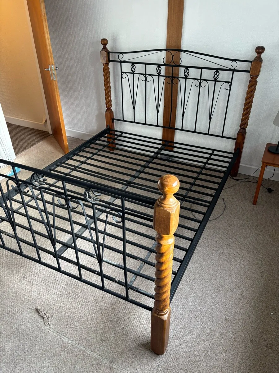 Metal Bed Frame King size - Image 1