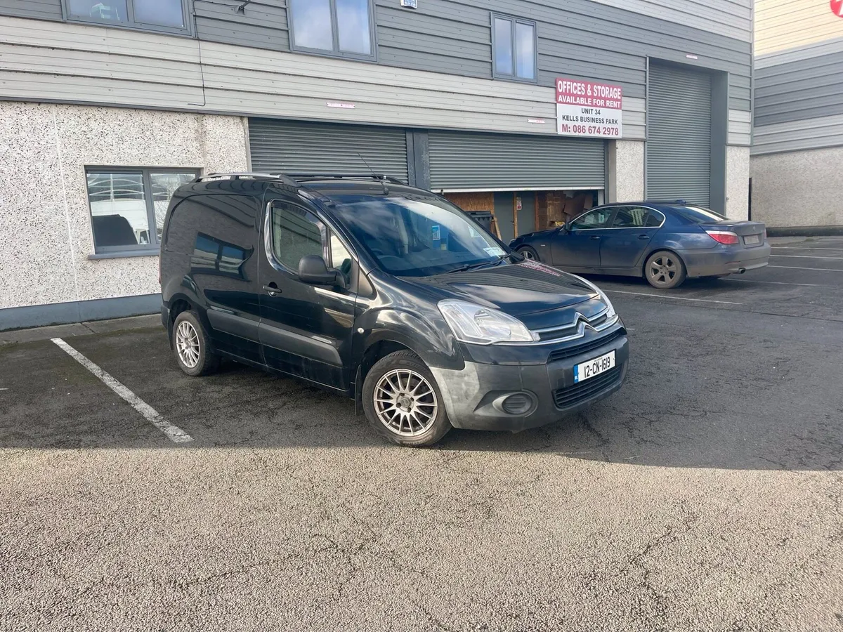 Cars - Image 1