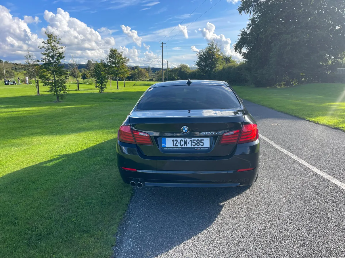 BMW 5-Series 2012 - Image 4