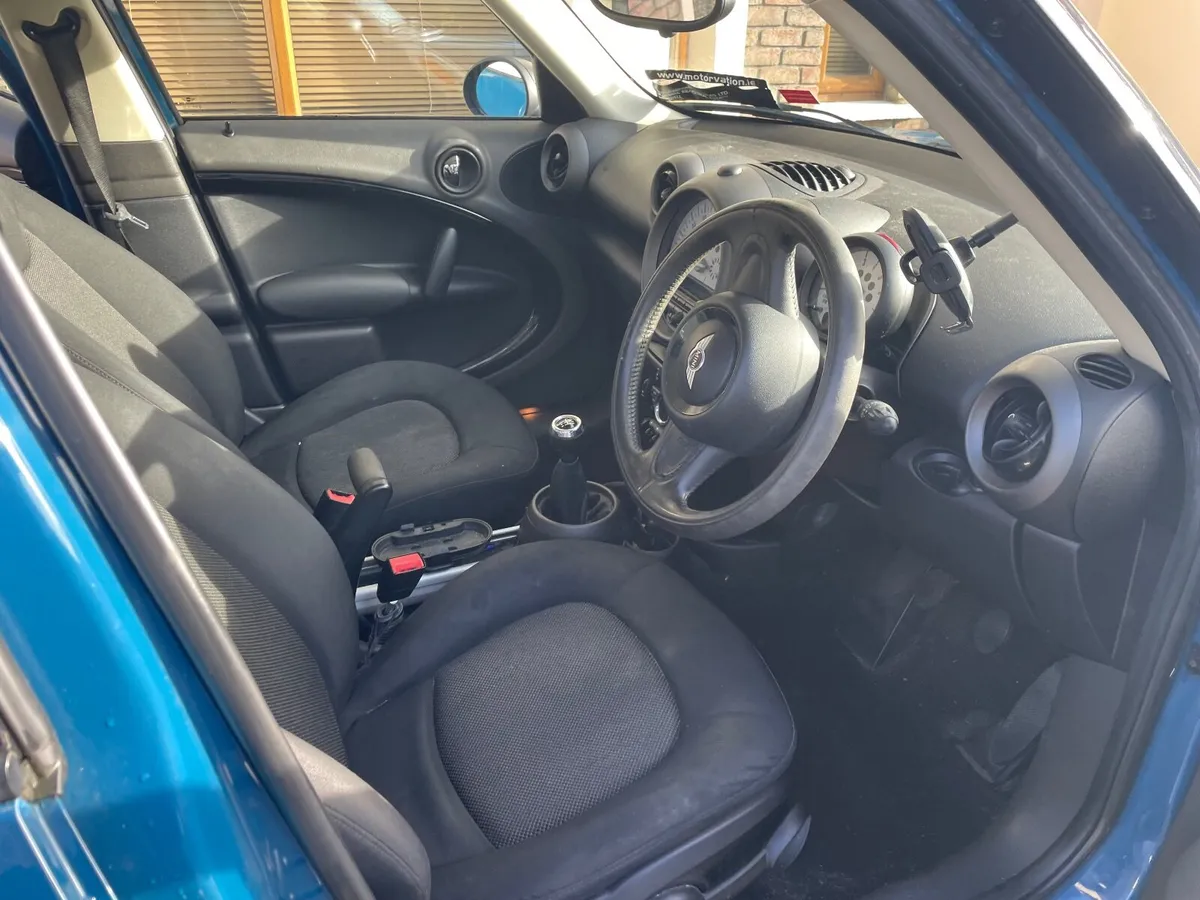 Mini One Countryman 2011 - Image 4