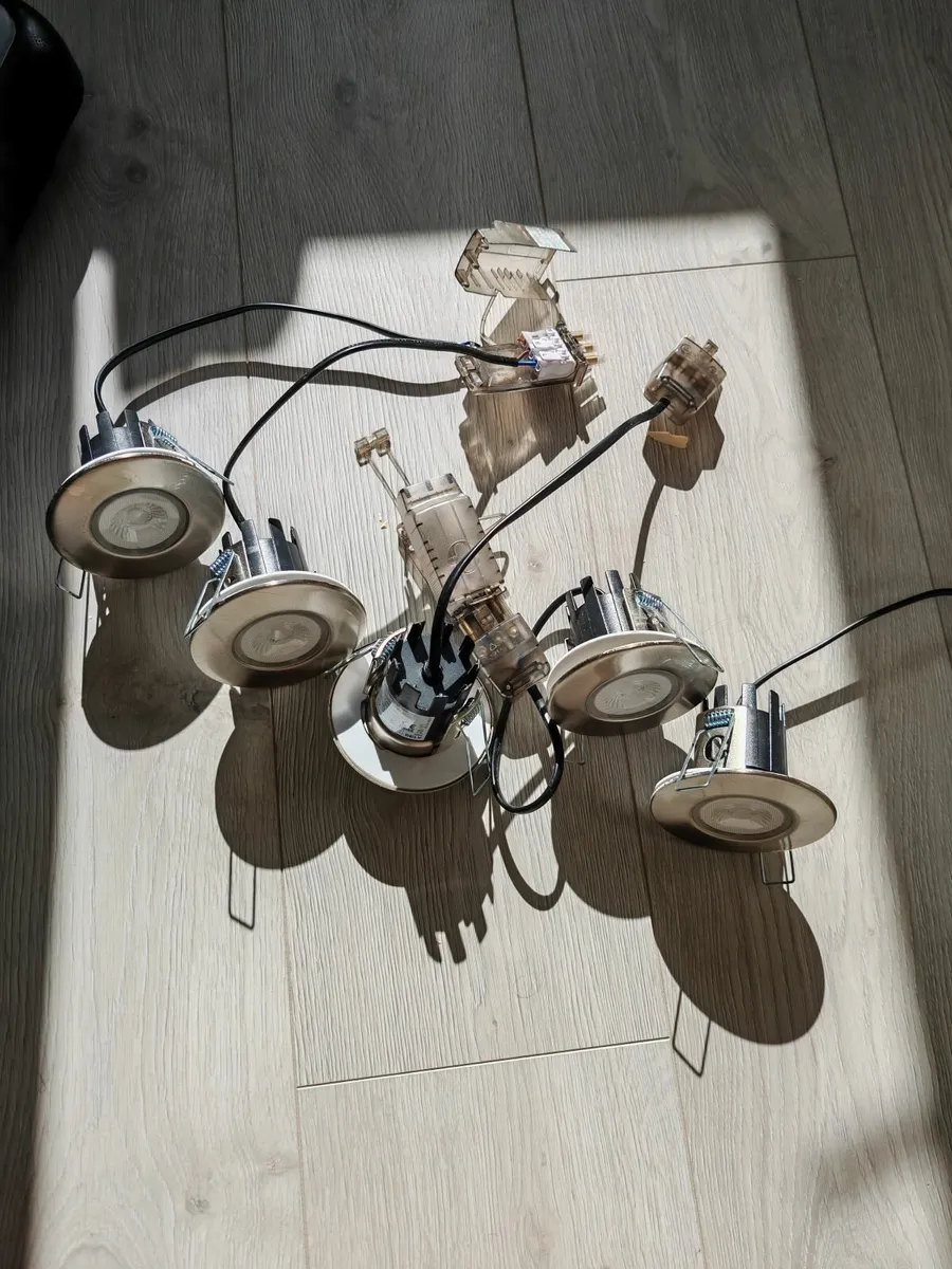 5 Recessed spotlight Fire Rated - Image 2