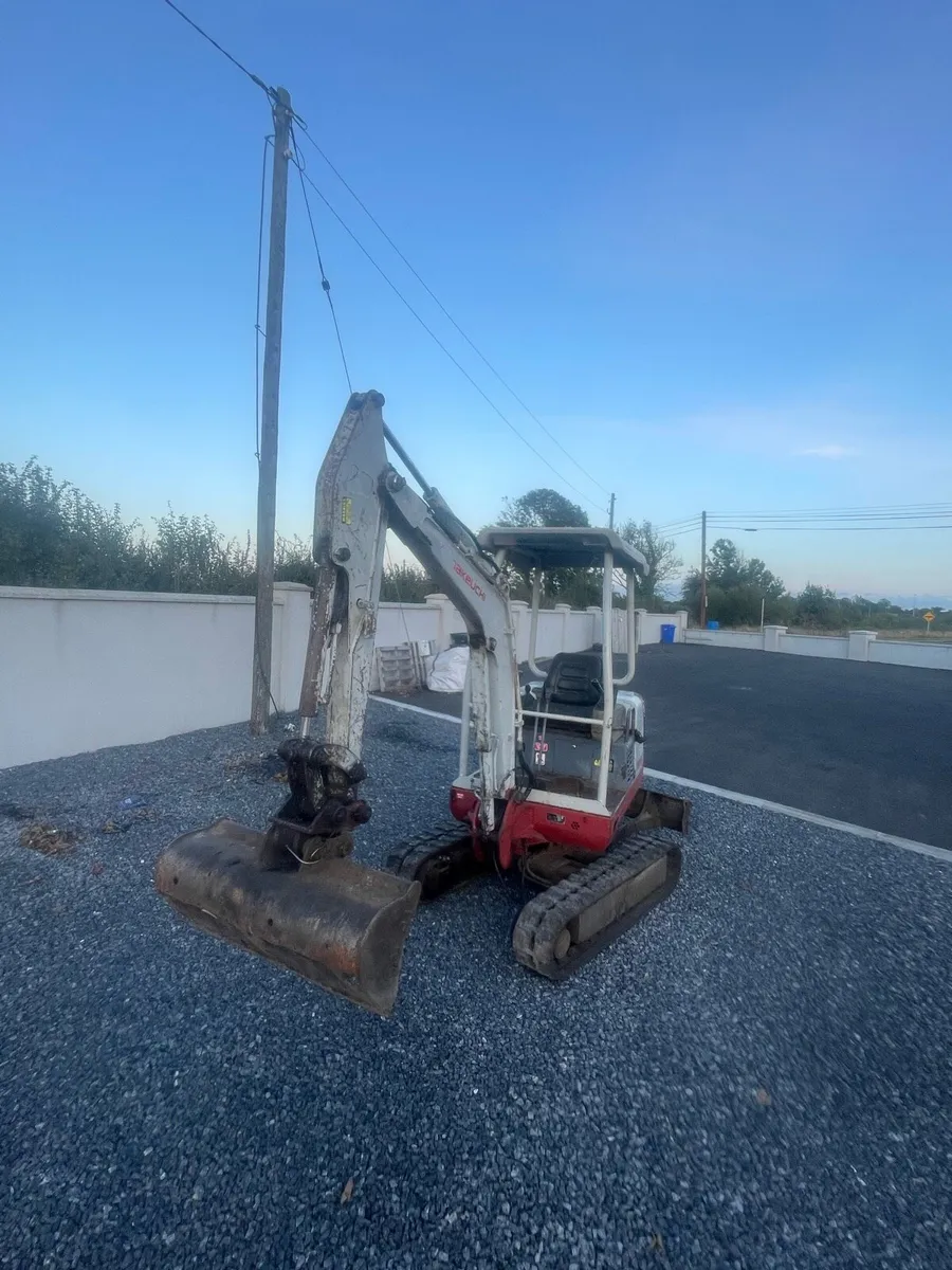 takeuchi tb016 digger - Image 2