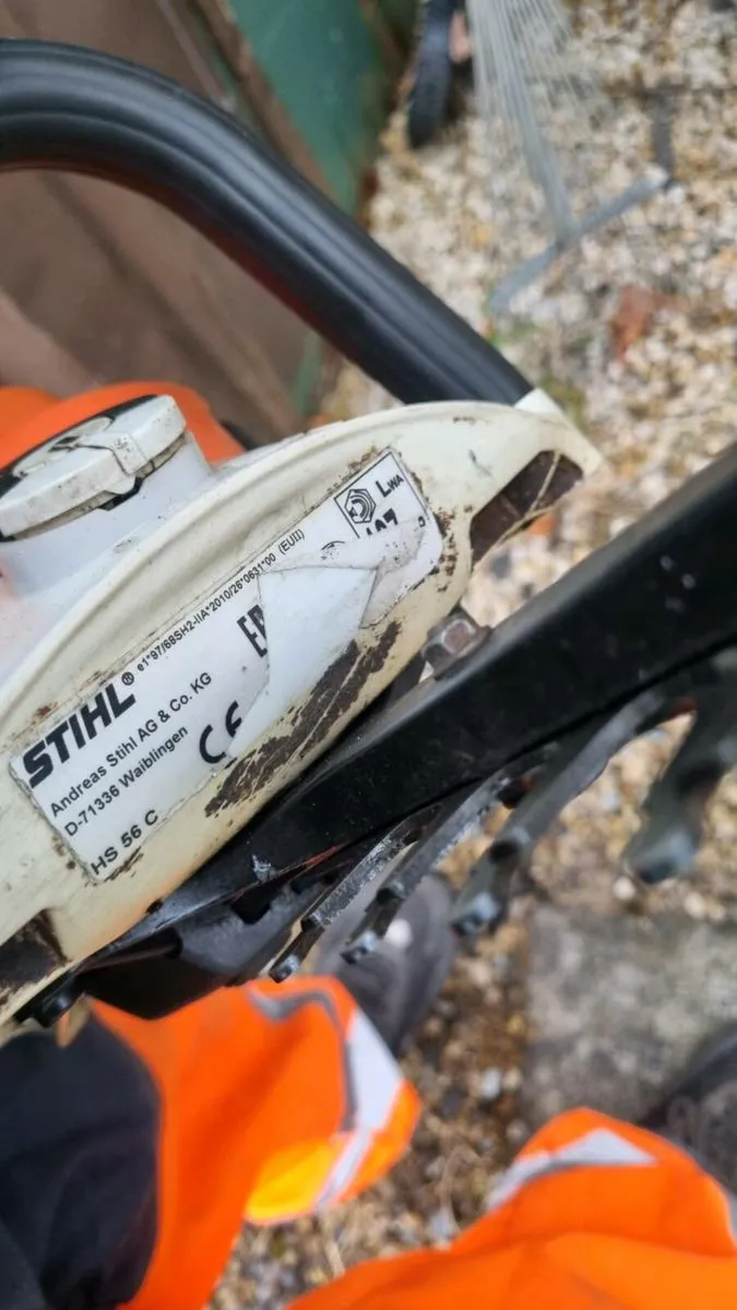 Stihl hedge trimmer - Image 2