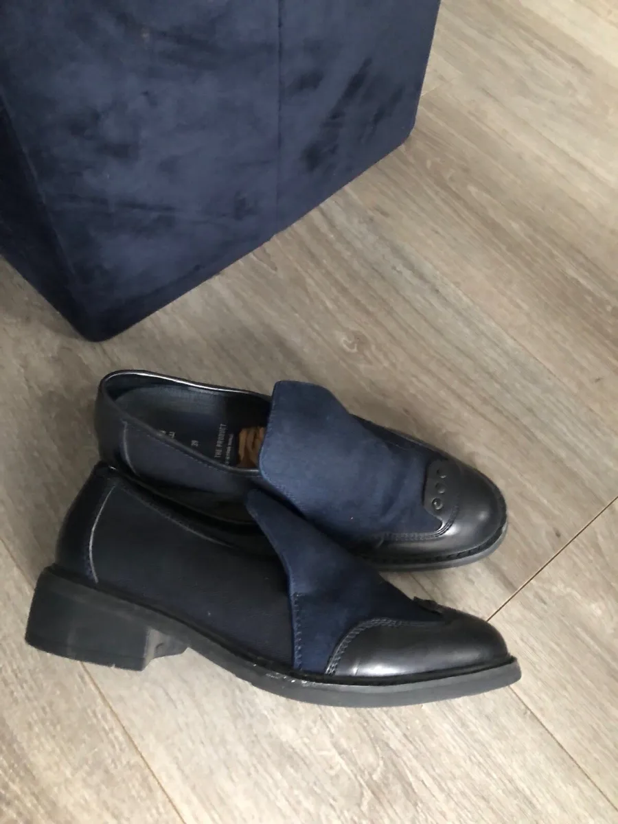 Shoes - Image 4