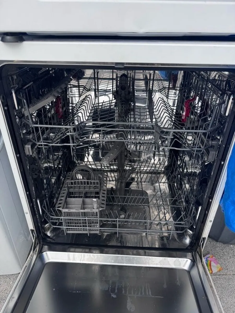 whirlpool dishwasher. Need gone asap - Image 2