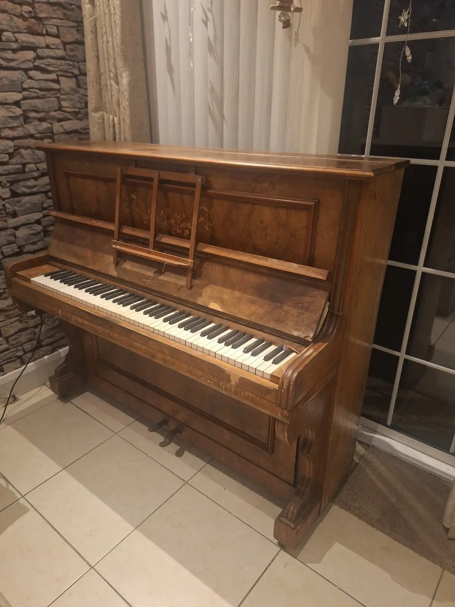 Piano - Image 4