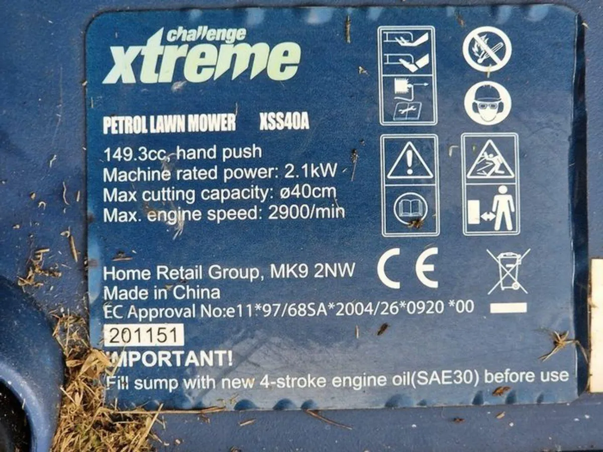 Challenge XTREME Petrol Lawnmower XSS40A 150cc - Image 4