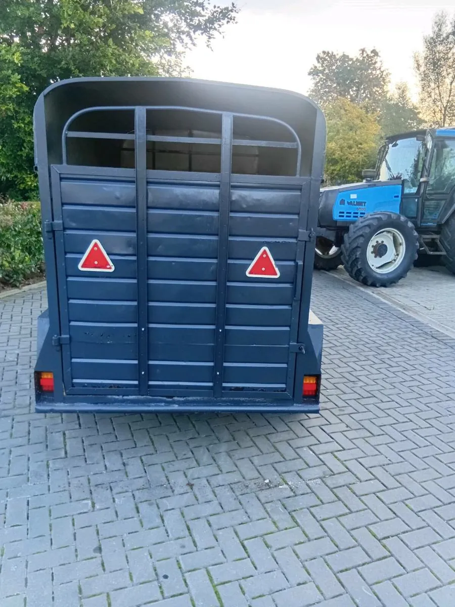 Cow trailer - Image 3