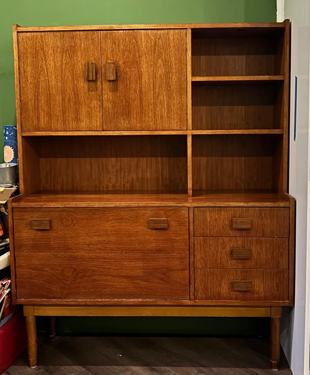 Mid century vintage cabinet - Image 1