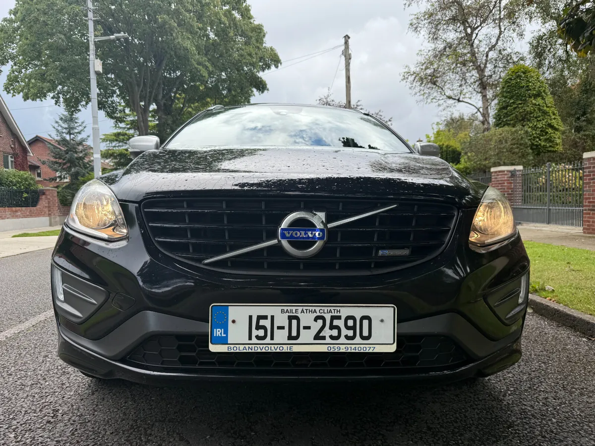 A Stunning, Volvo XC60 D4 FWD  R-Design 5DR. New N - Image 1