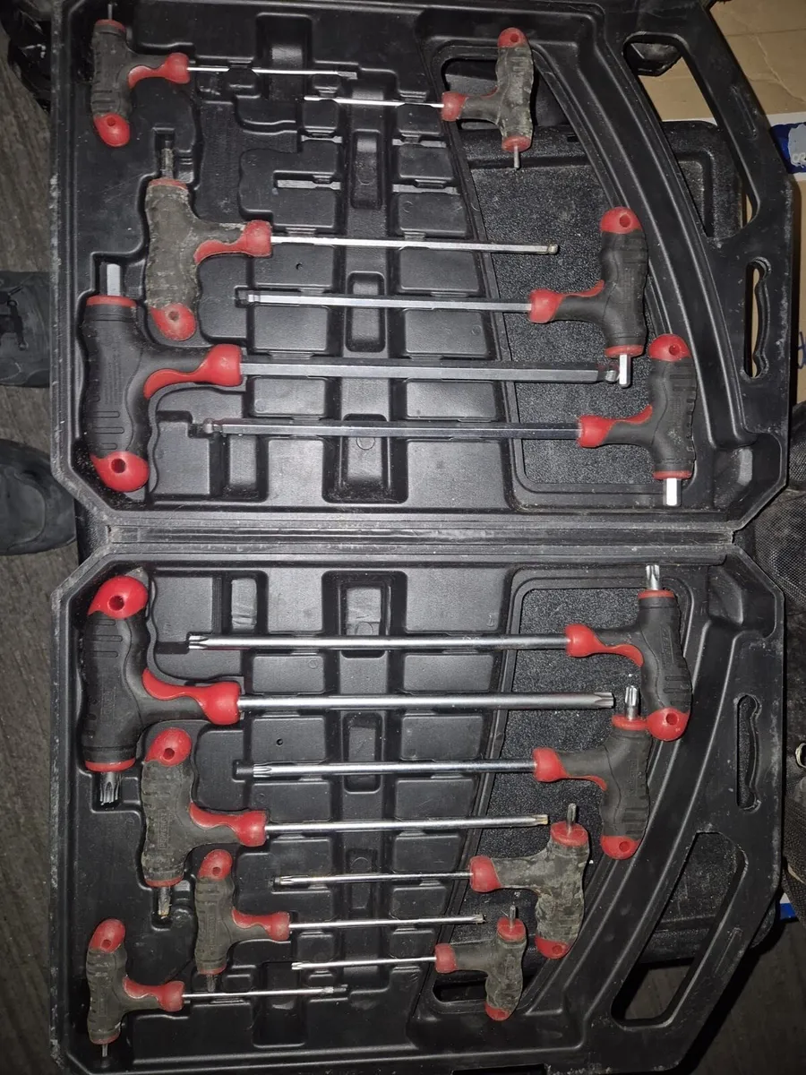 socket set . screw driver set.tool box - Image 2