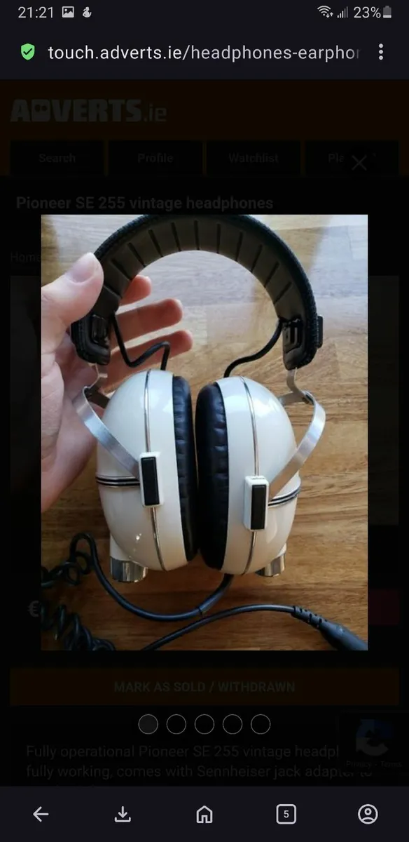 Pioneer Se 255 Vintage Adjustable Headphones - Image 1