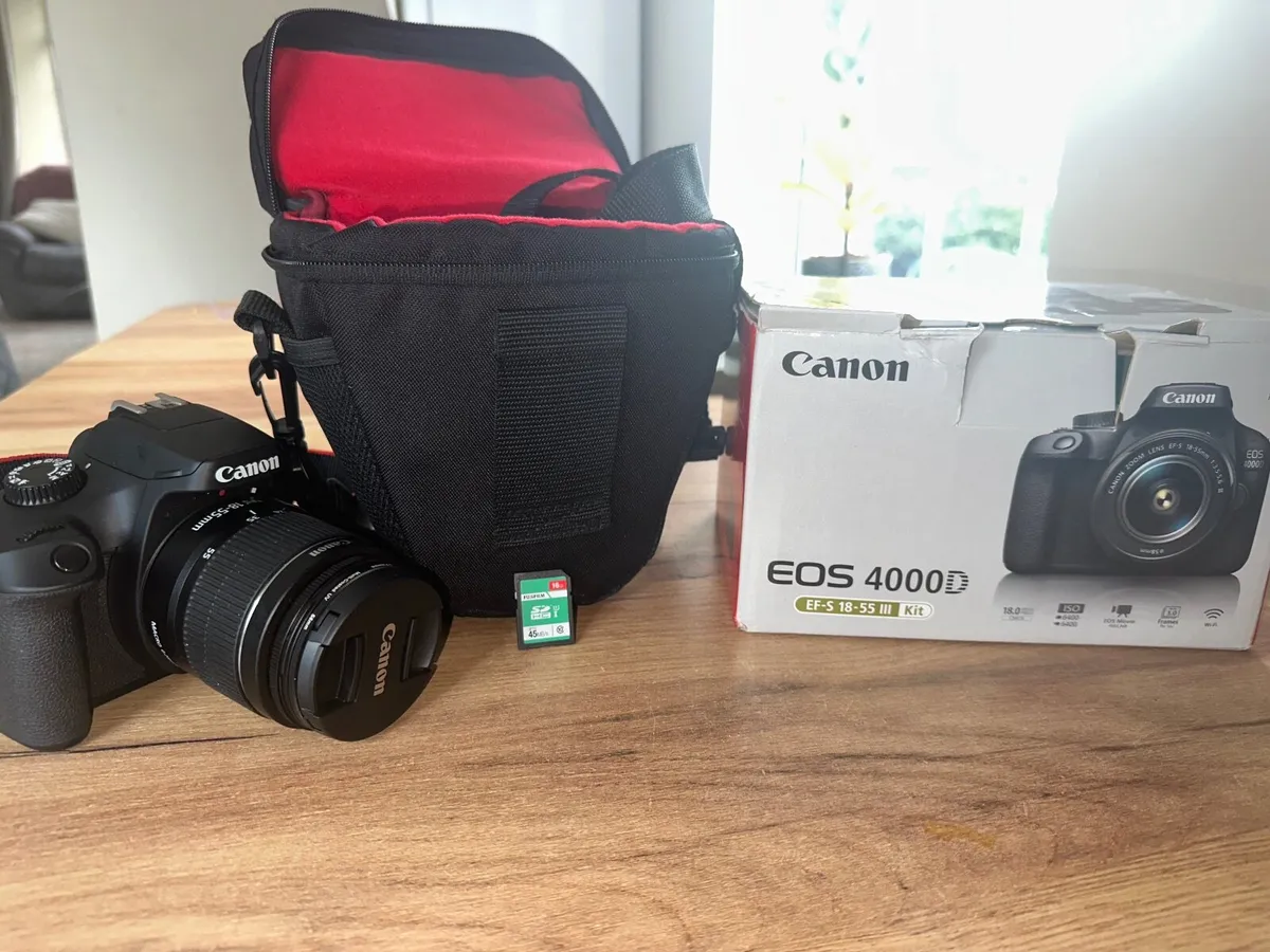 Canon EOS 4000D with carrier bag and 16GB card - Image 1