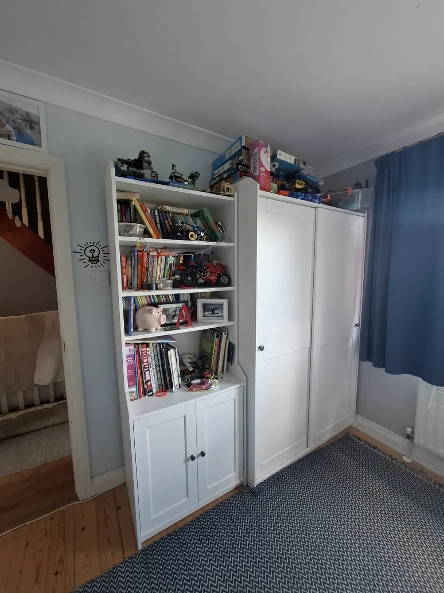 wardrobe - Image 1
