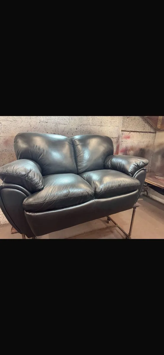 Sofa - Image 2