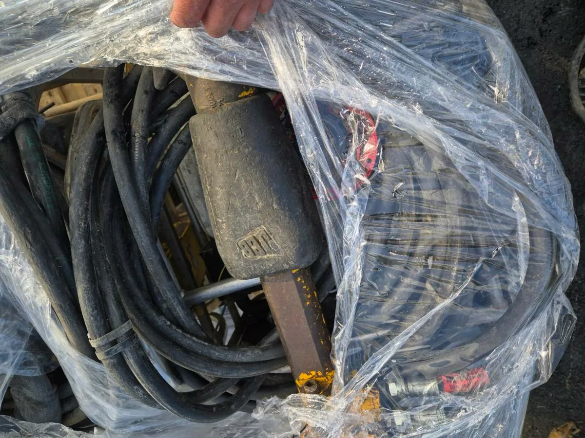 Power packs and Jack hammers - Image 4