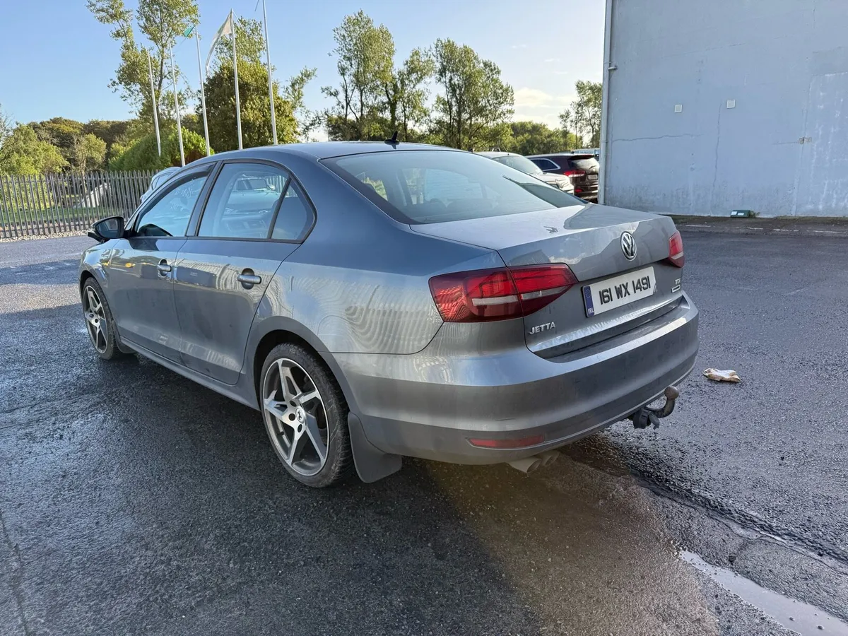 2016 VW Jetta 2.0tdi - Image 3