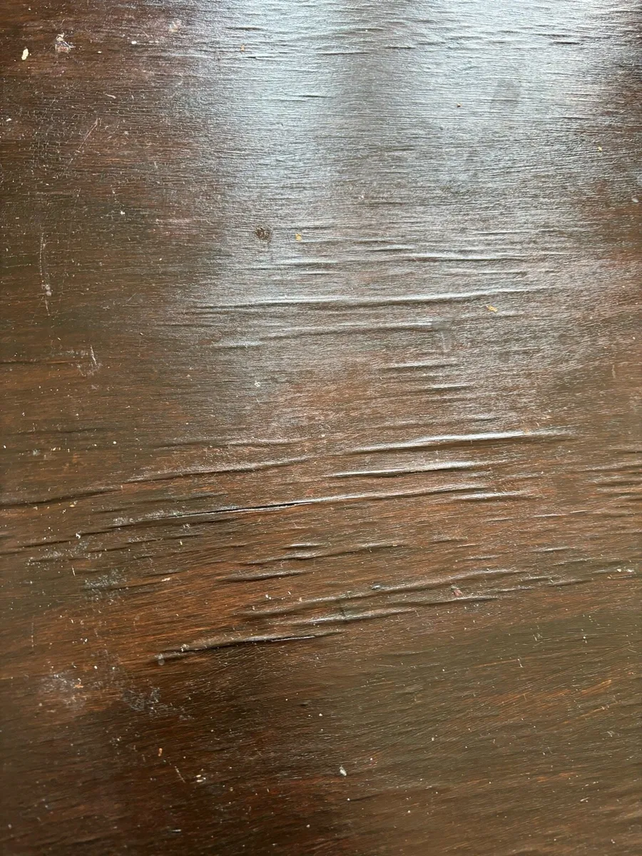 Dining table - Image 2