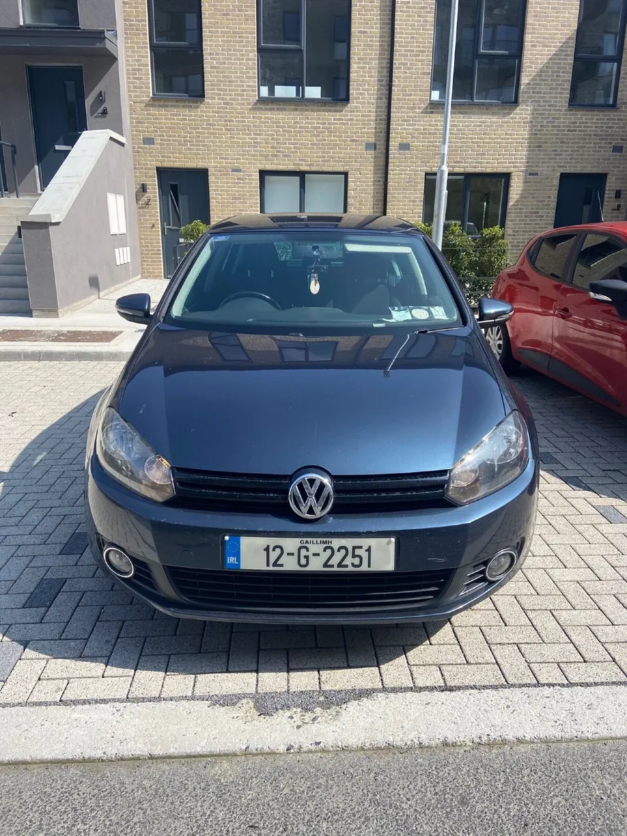 Volkswagen Golf 2012 - Image 1